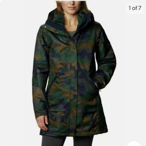 Columbia Womens Camo Green Pulaski Interchange Omni-Heat 3 in 1 Jacket. NWOT.
